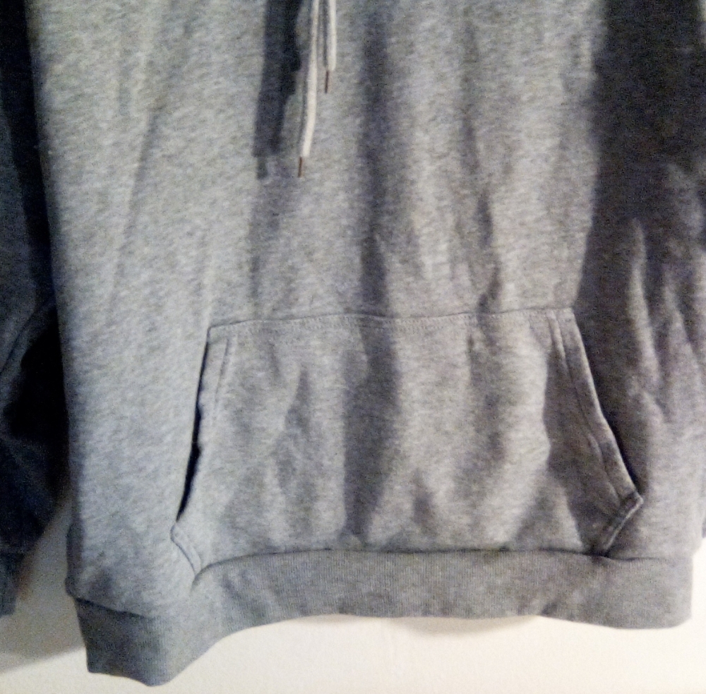Men's hoodie with pockets pullover